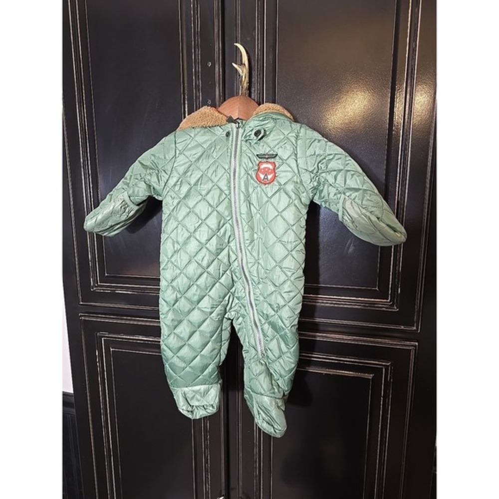 Tahari Infant Boy Green Puffer Snowsuit Footed Hooded Fleece Lined Size 0-3 M